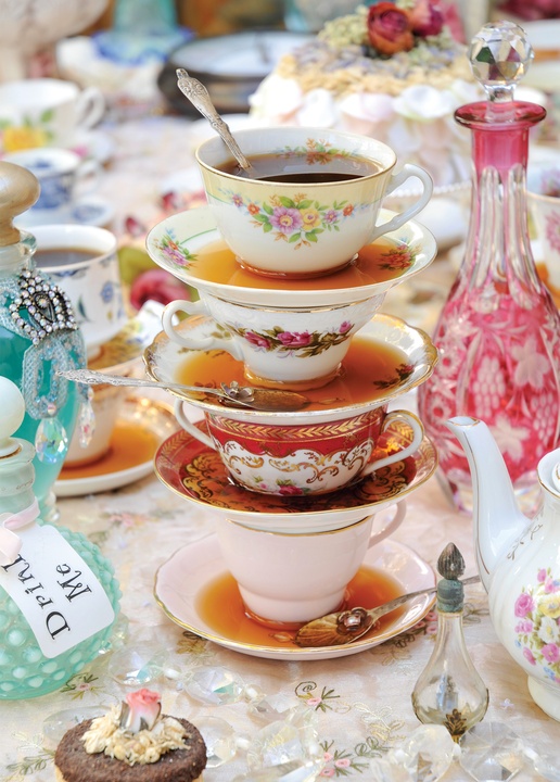 mad tea party - picture 1