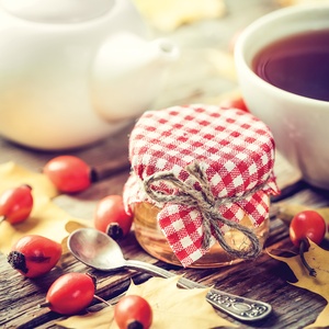 Postcard autumn tea with honey